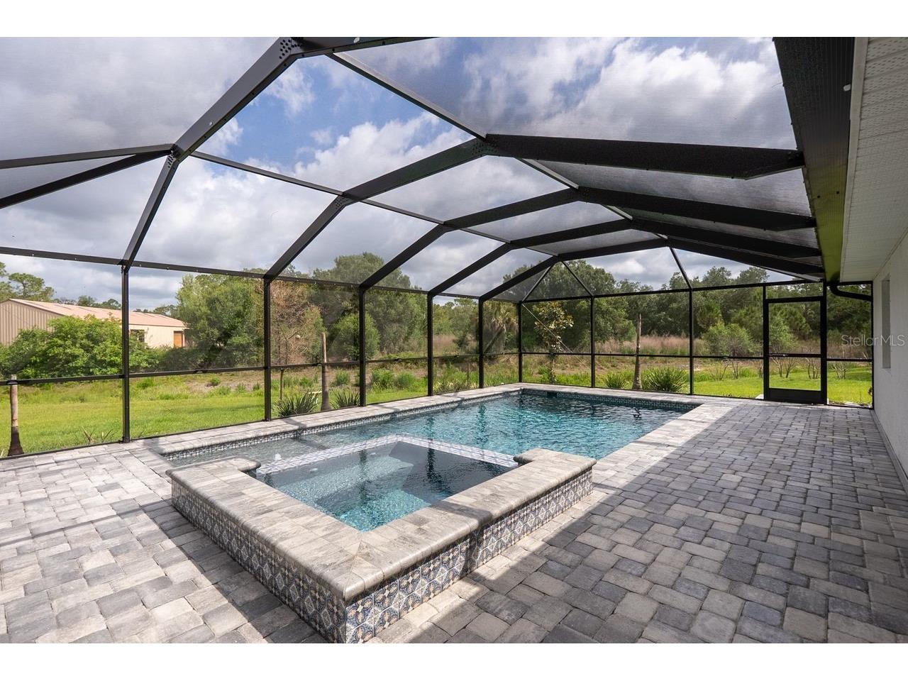 5498 Gadboys Avenue North Port FL 34291 N6144163 image24