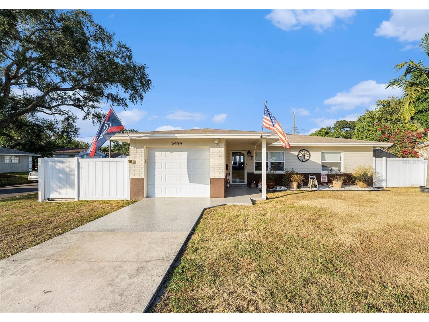 5499 12th Avenue N Saint Petersburg FL 33710 TB8461830 image1