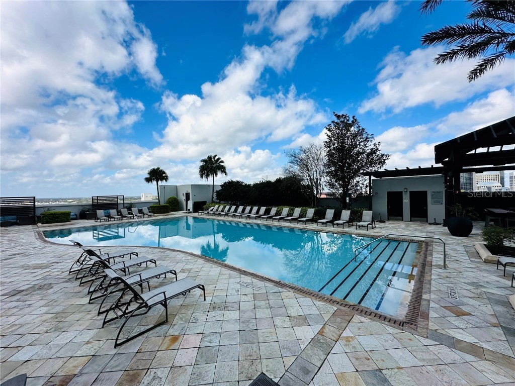 55-1 W Church Street Orlando FL 32801 O6361197 image24