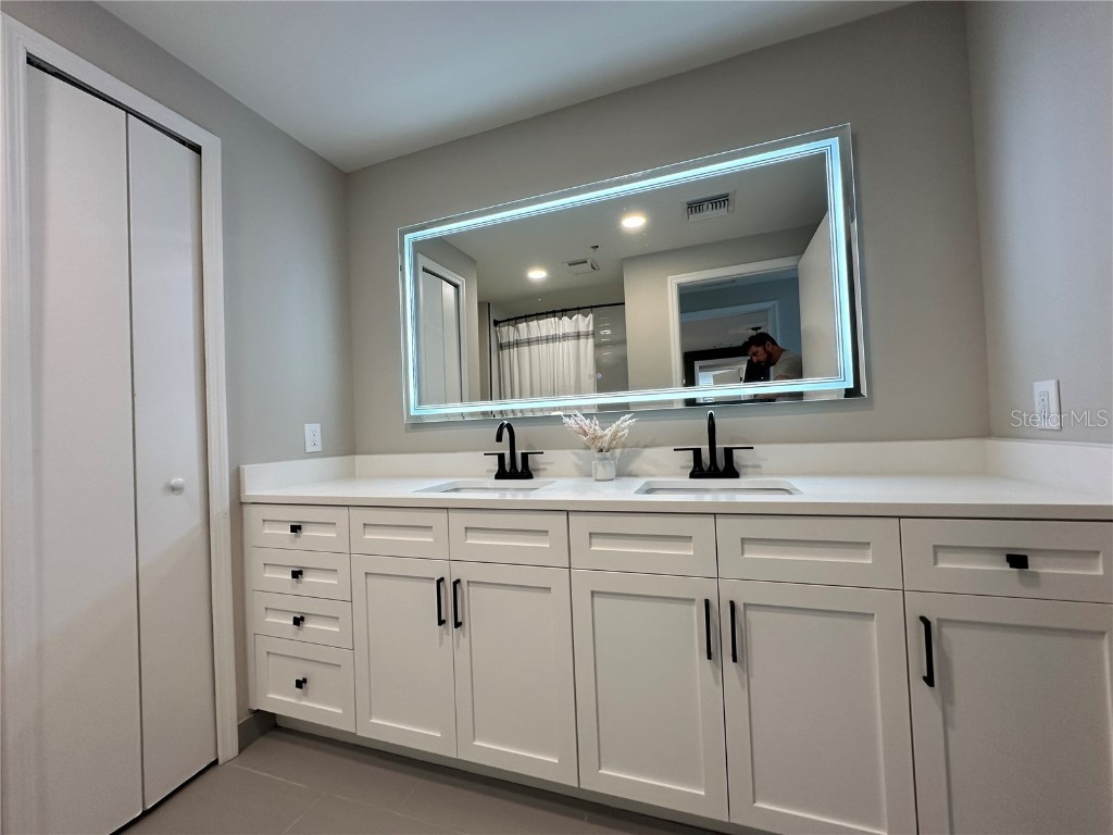 55-1 W Church Street Orlando FL 32801 O6361197 image8