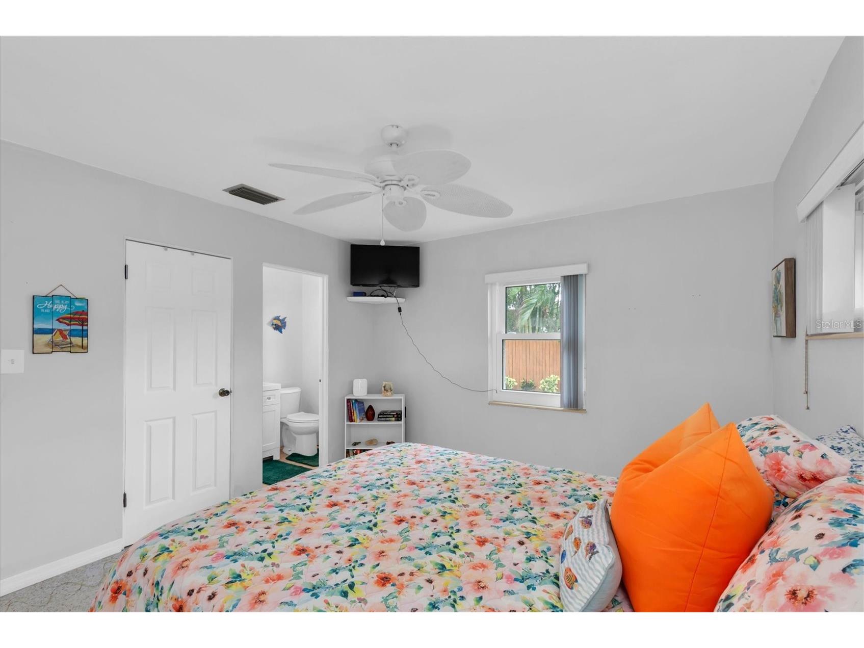 55 A Dolphin Drive Treasure Island FL 33706 TB8515656 image18