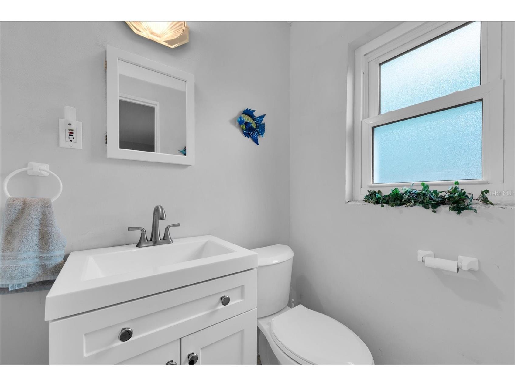 55 A Dolphin Drive Treasure Island FL 33706 TB8515656 image19