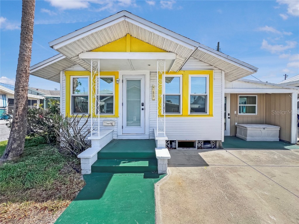 55 Braden Castle Drive Bradenton FL 34208 A4653293 image1