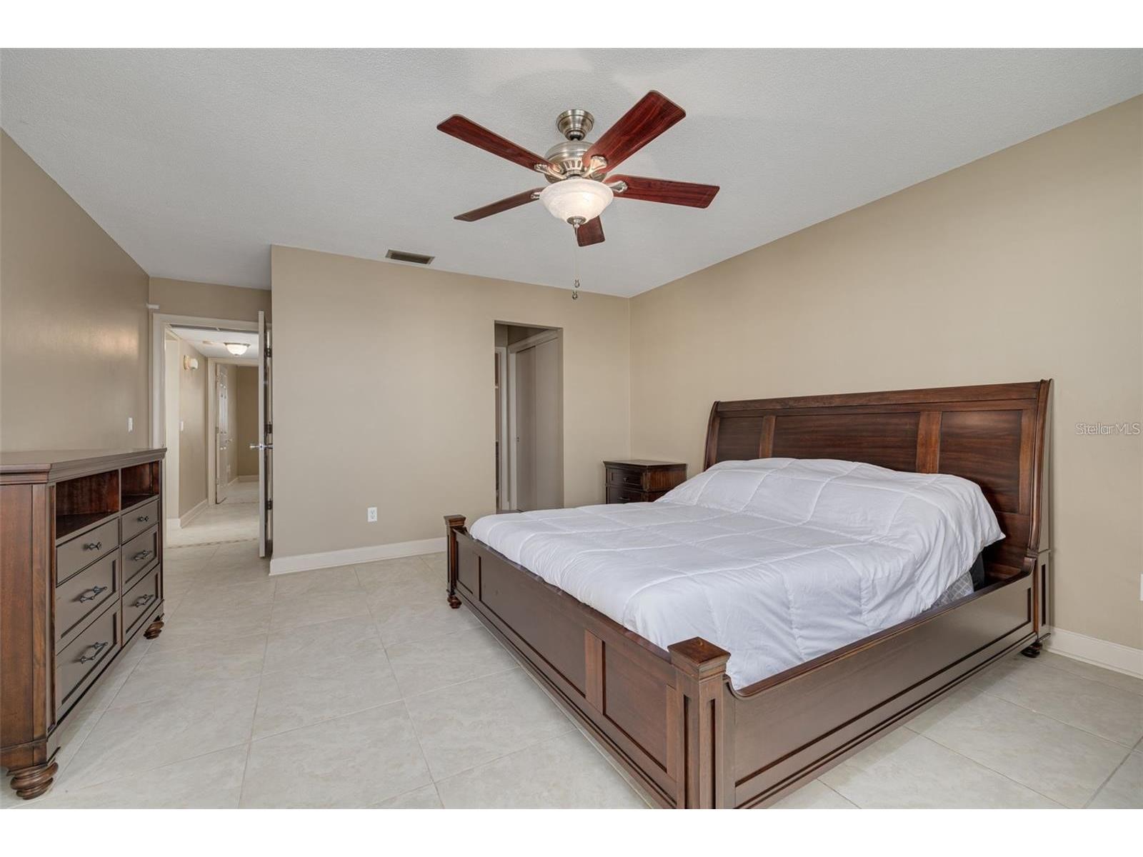 55 Harbor View Lane #301 Belleair Bluffs FL 33770 TB8483108 image15