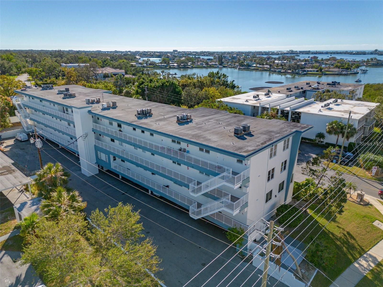 55 Harbor View Lane #301 Belleair Bluffs FL 33770 TB8483108 image2