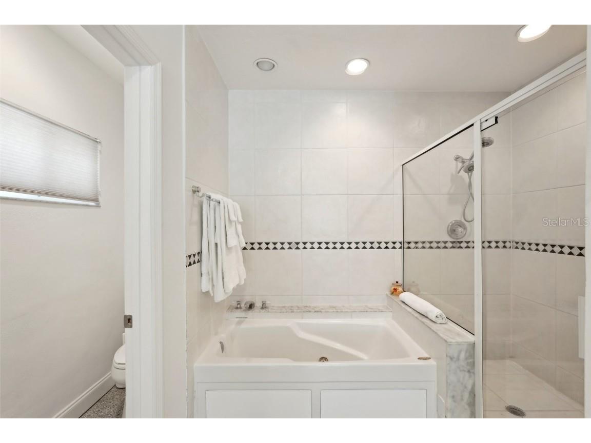 55 N Washington Drive Sarasota FL 34236 A4200349 image29