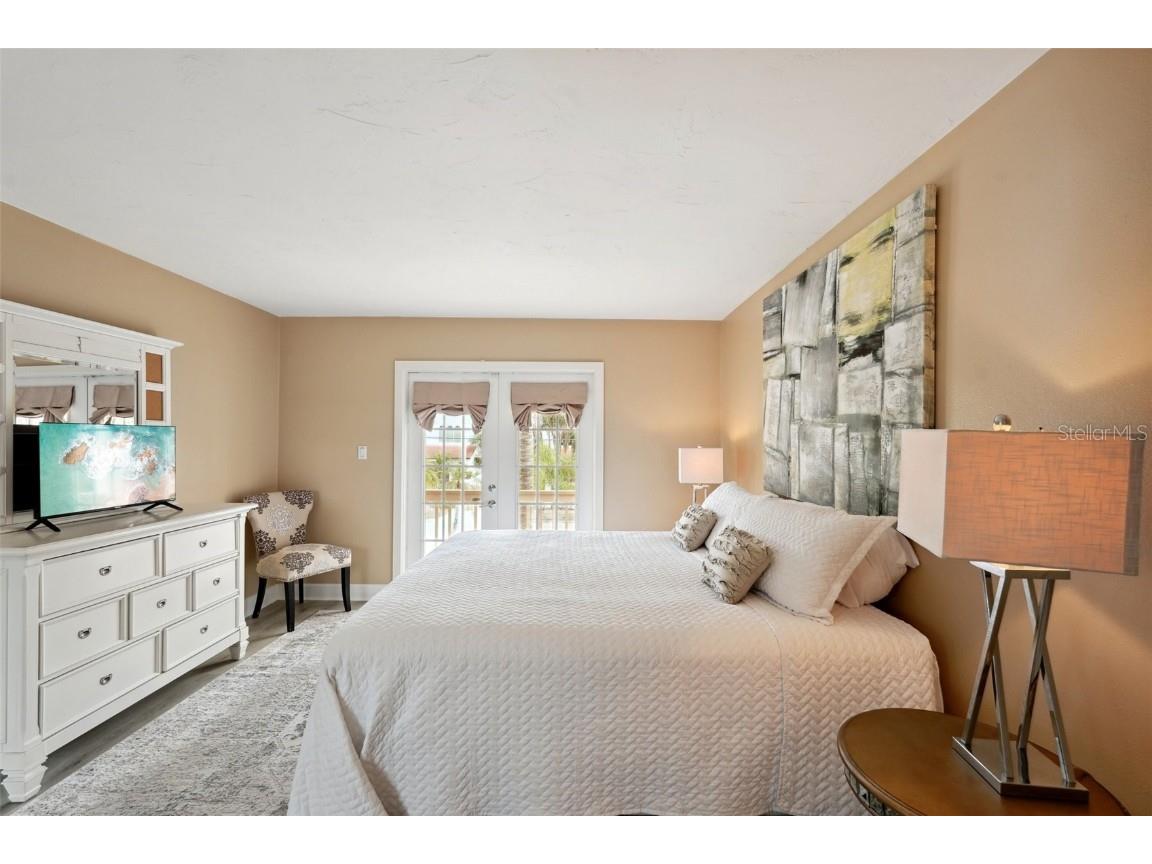 55 N Washington Drive Sarasota FL 34236 A4200349 image40