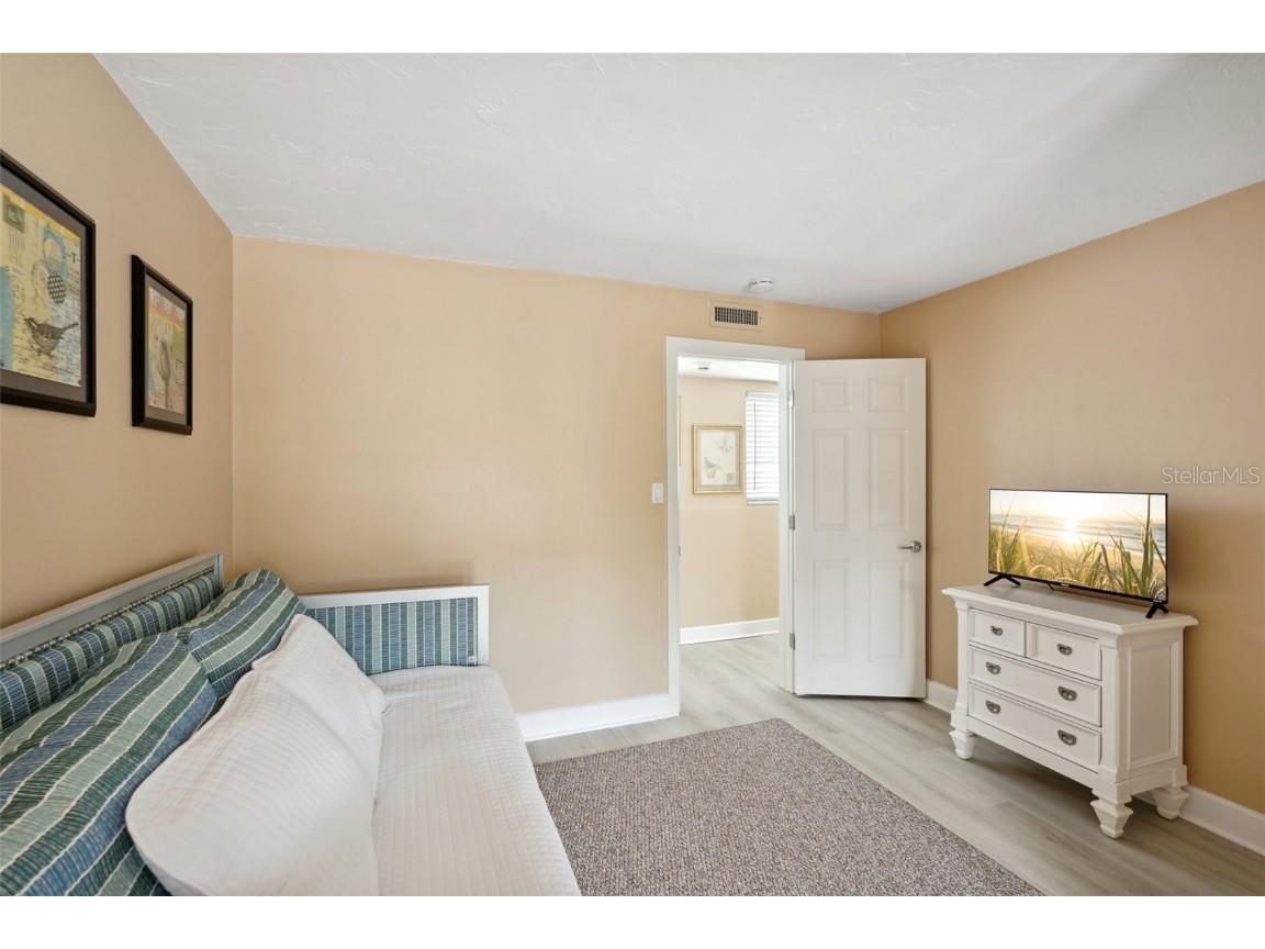 55 N Washington Drive Sarasota FL 34236 A4200349 image43