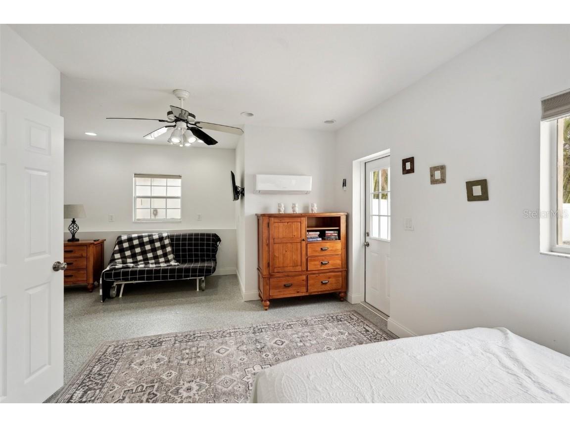 55 N Washington Drive Sarasota FL 34236 A4200349 image54