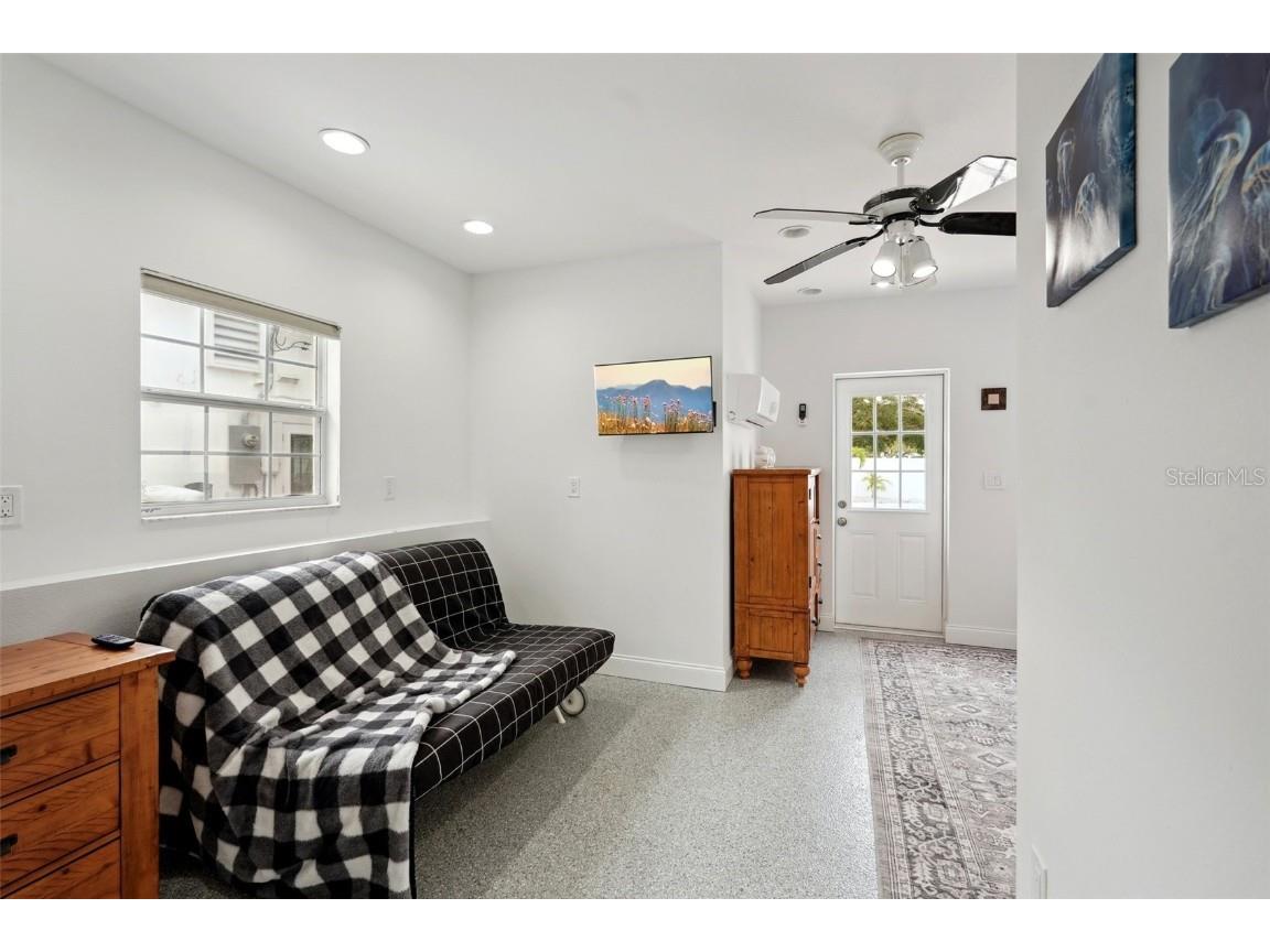 55 N Washington Drive Sarasota FL 34236 A4200349 image56