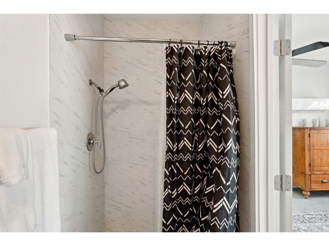 55 N Washington Drive Sarasota FL 34236 A4200349 image58