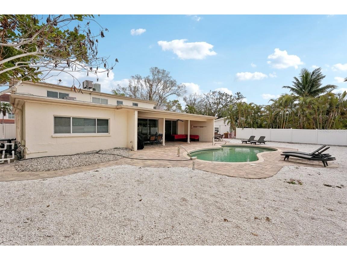 55 N Washington Drive Sarasota FL 34236 A4200349 image63