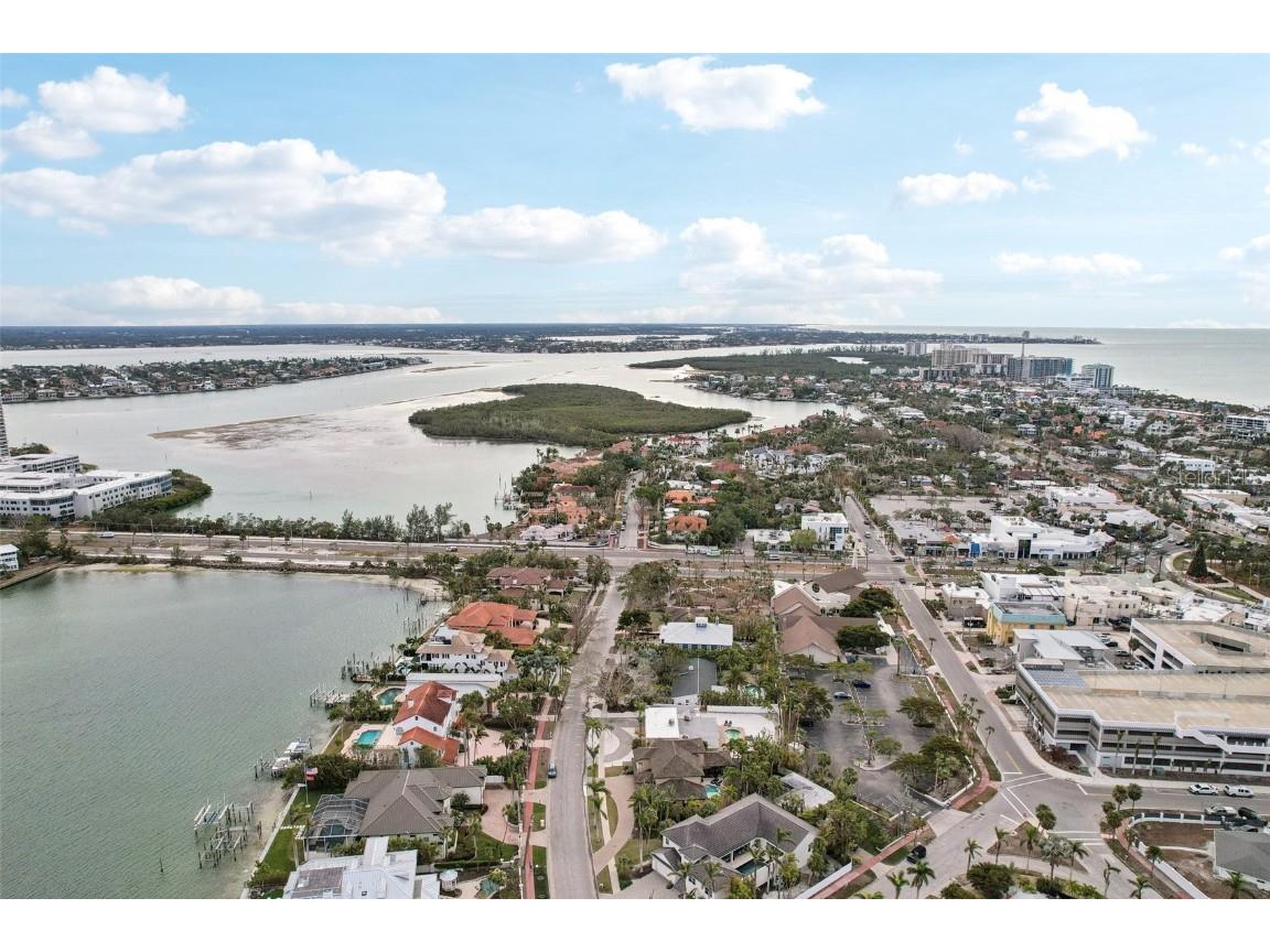 55 N Washington Drive Sarasota FL 34236 A4200349 image70