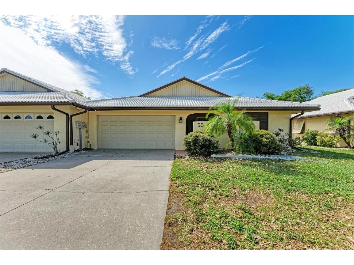 55 Sandstone Circle Venice FL 34293 - HOURGLASS LAKES N6131079 image1