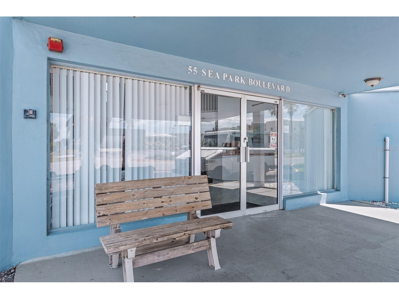 55 Sea Park Boulevard #204 Satellite Beach FL 32937 O6407419 image2