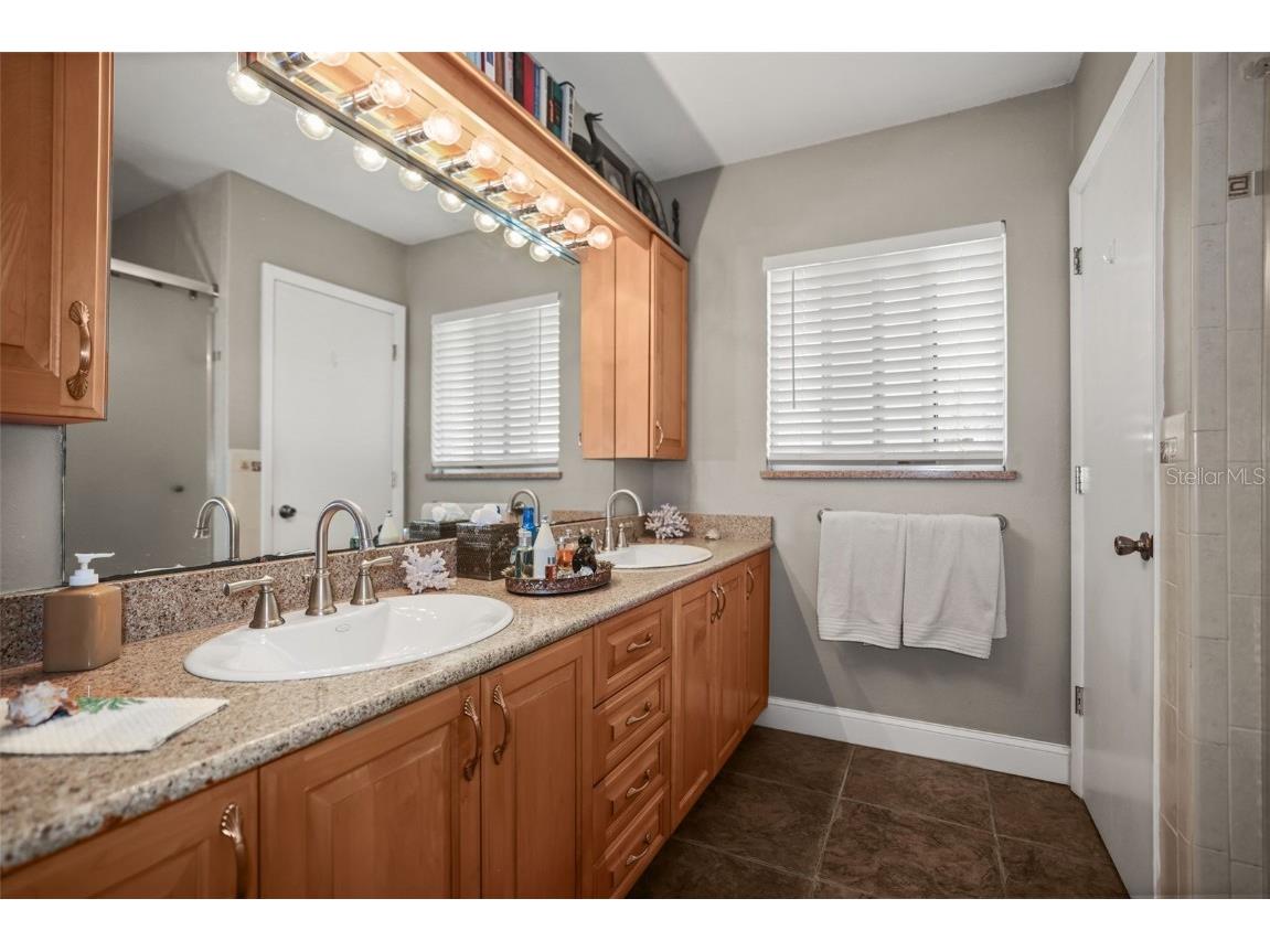 55 Valencia Drive Dunedin FL 34698 TB8444892 image37