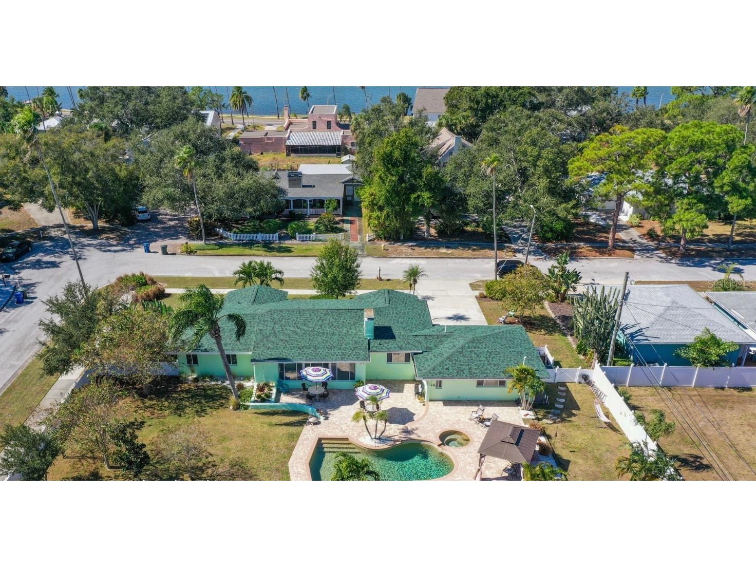 55 Valencia Drive Dunedin FL 34698 TB8444892 image52