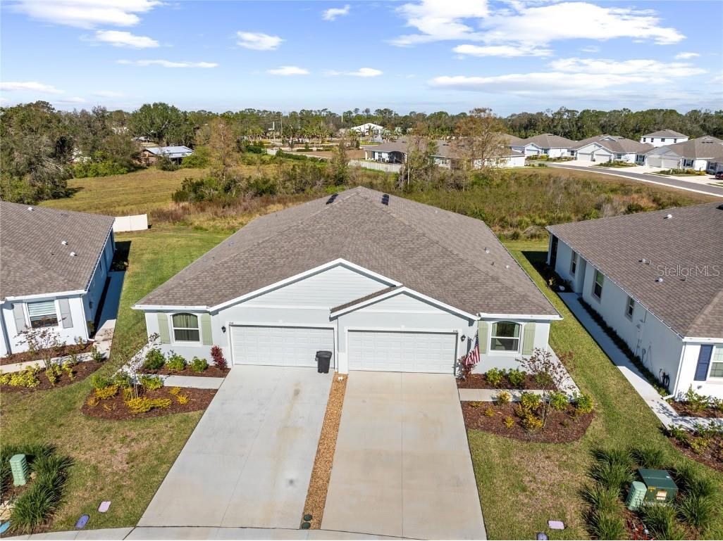 550 157th Court E Bradenton FL 34212 A4641538 image1