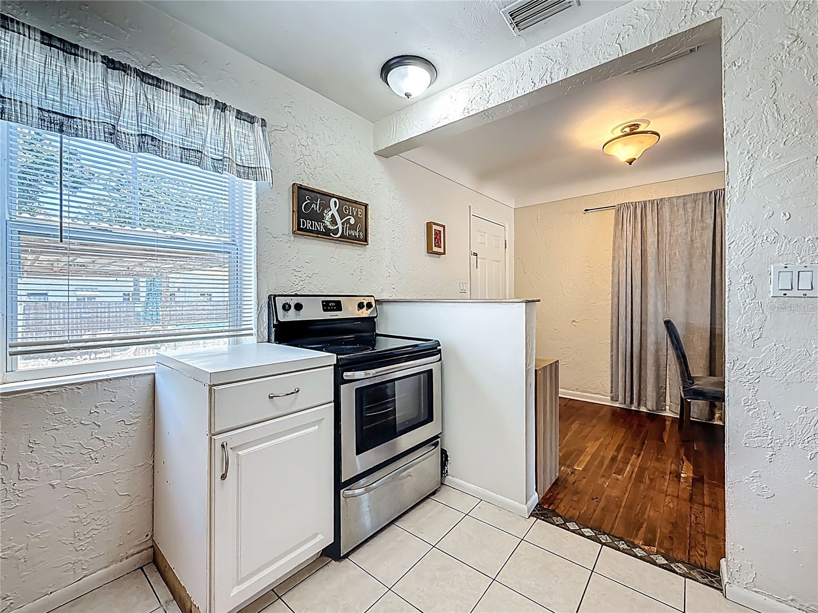 550 40th Street S Saint Petersburg FL 33711 TB8500036 image18