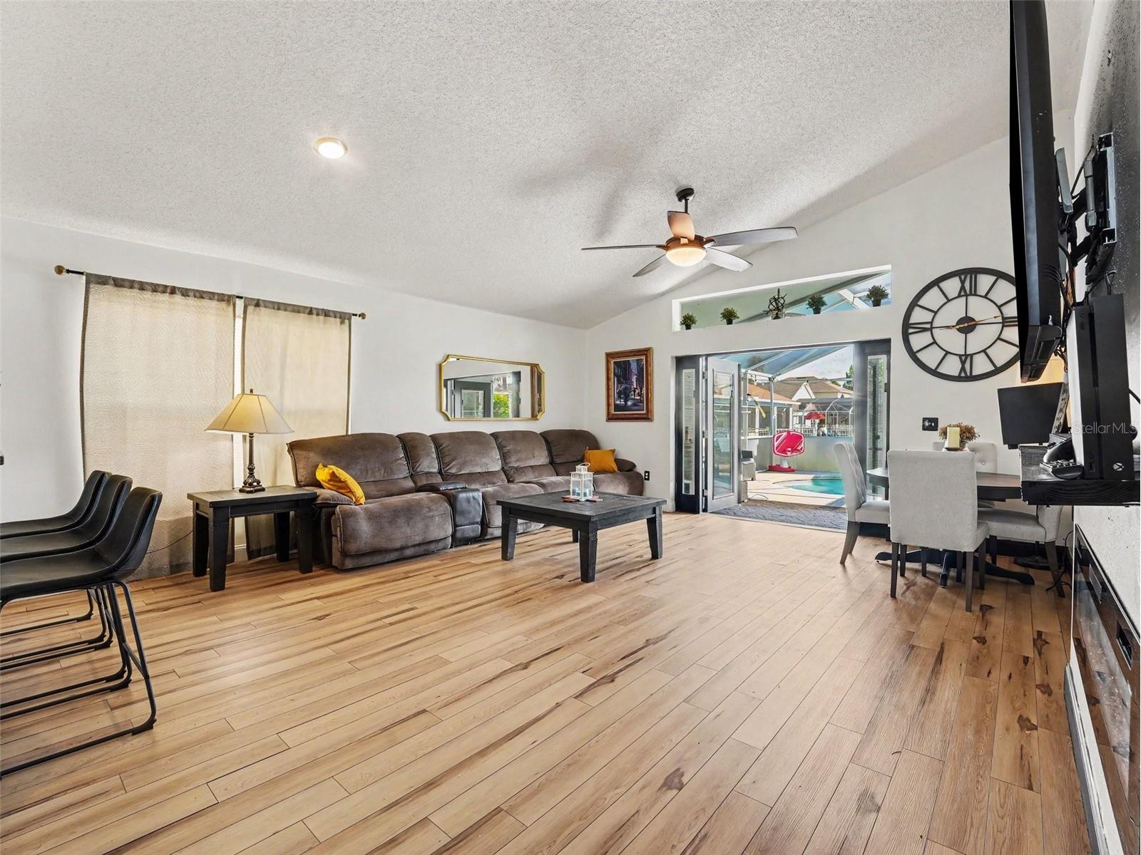 550 Buckingham Circle Davenport FL 33897 TB8526266 image9