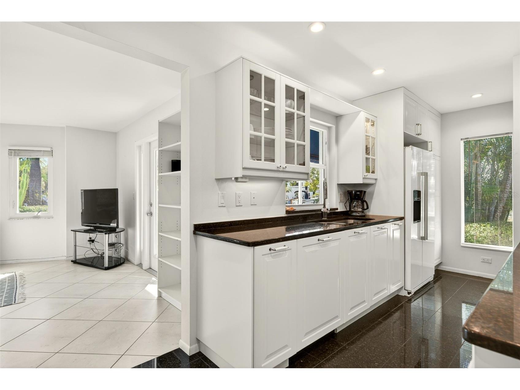 550 De Narvaez Drive Longboat Key FL 34228 - SARASOTA BAY A4683082 image12