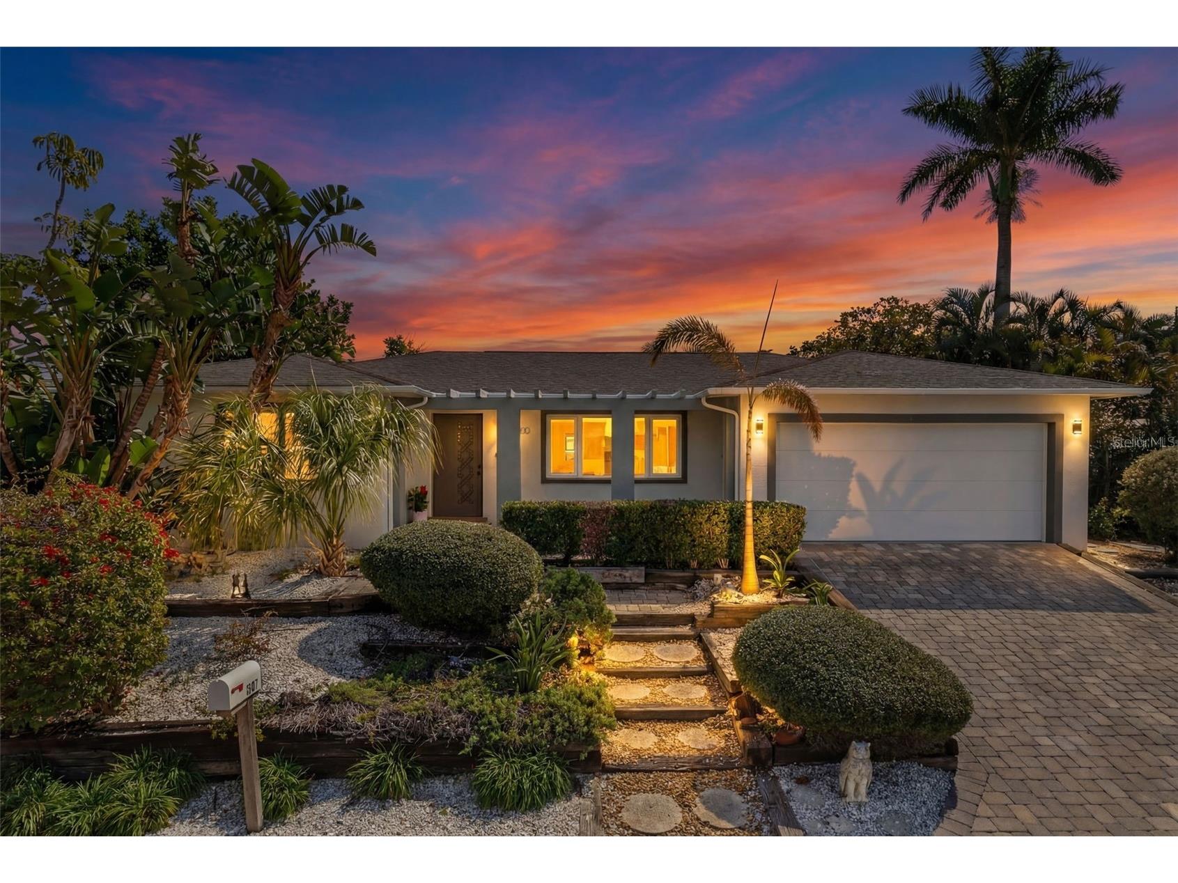 550 De Narvaez Drive Longboat Key FL 34228 - SARASOTA BAY A4683082 image2