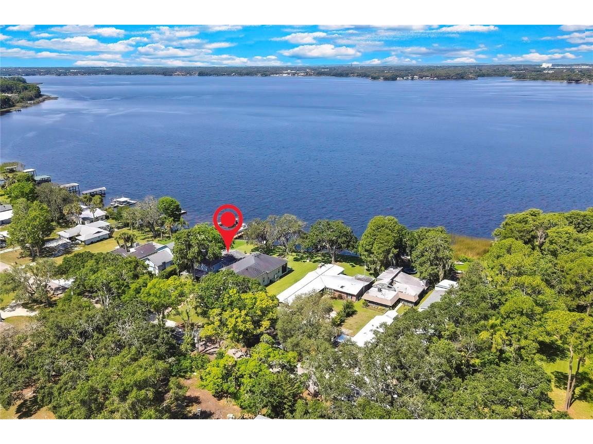 550 George Street S Tarpon Springs FL 34688 - LAKE TARPON TB8387633 image1