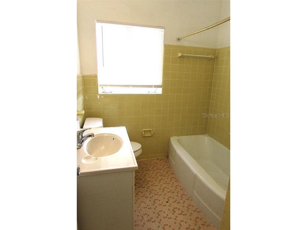 550 Hartley Place Orlando FL 32805 TB8431076 image8