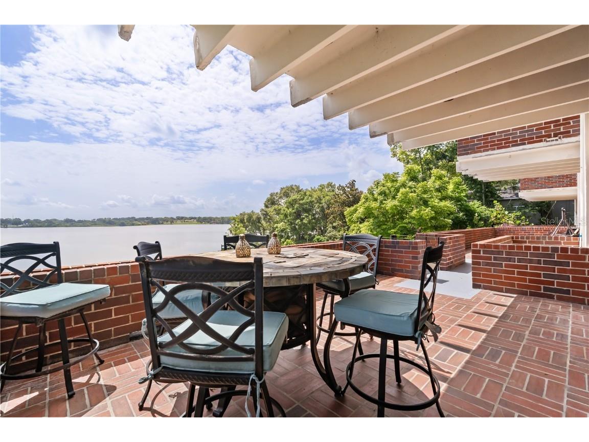 550 Lake Otis Drive SE Winter Haven FL 33880 - LAKE OTIS CHAIN S5128104 image1