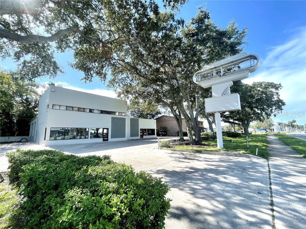 550 N Nova Road Daytona Beach FL 32114 O6142362 image1