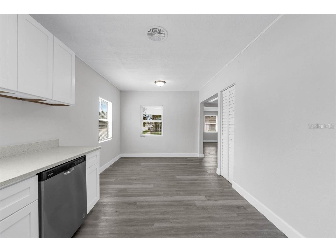 550 N Ridgewood Avenue Daytona Beach FL 32114 O6349612 image17