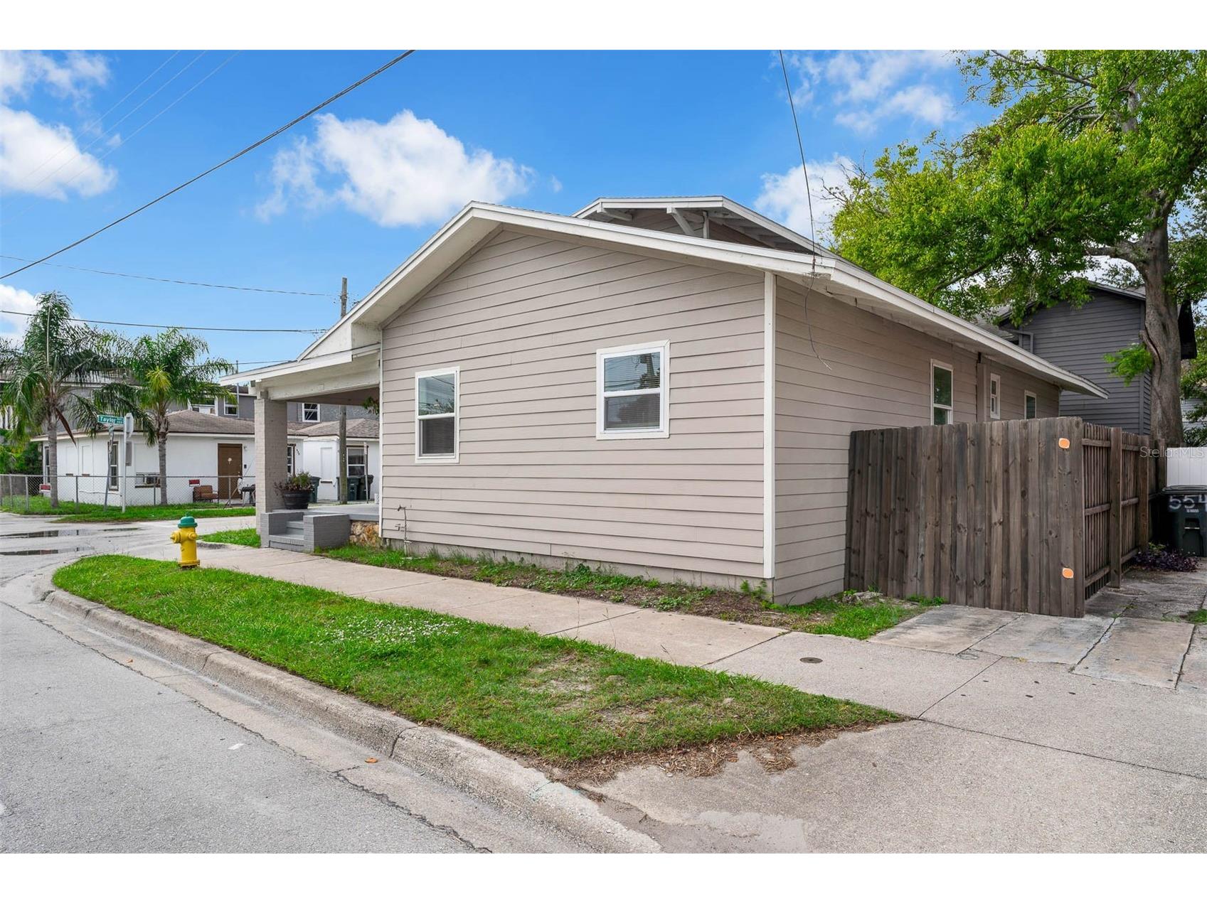 550 N Ridgewood Avenue Daytona Beach FL 32114 O6401546 image4