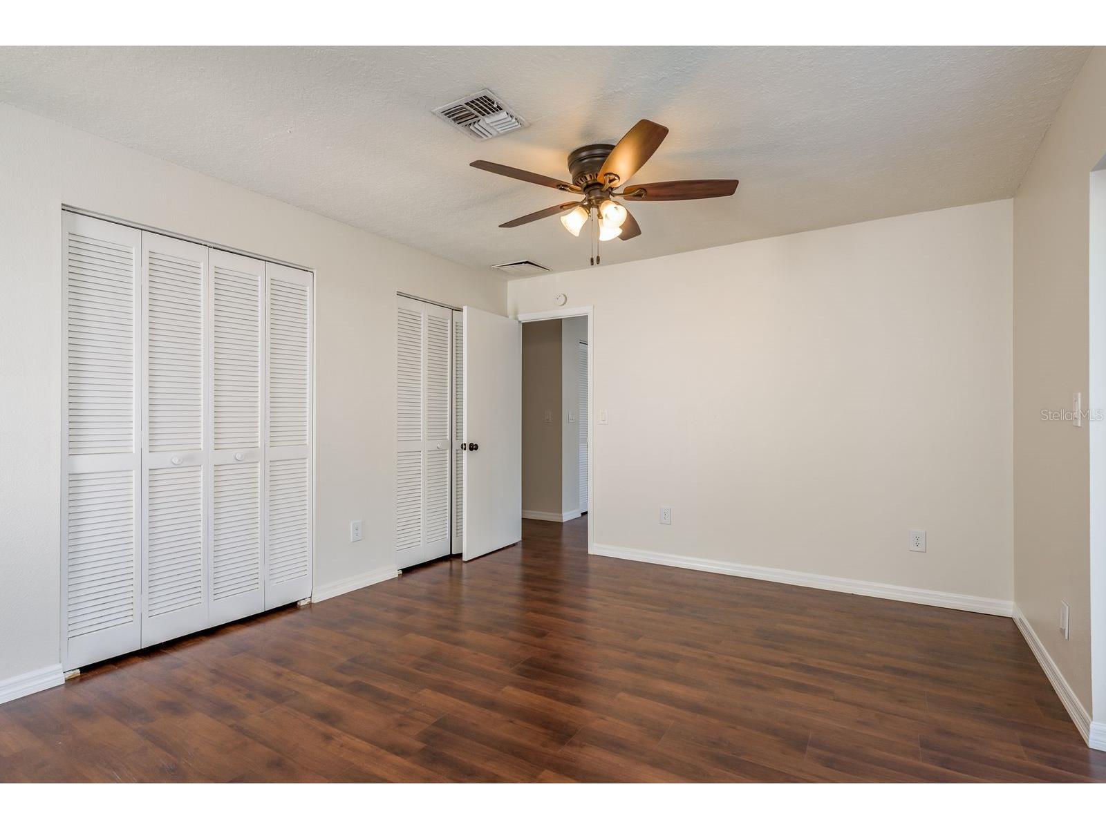 550 Ontario Avenue Crystal Beach FL 34681 TB8475182 image16