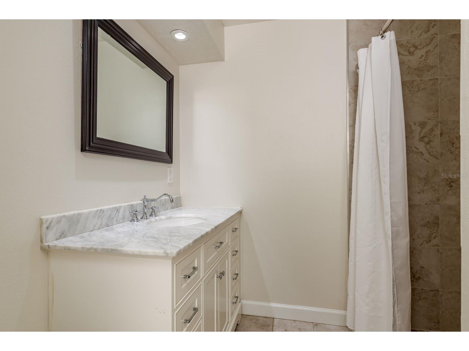 550 Ontario Avenue Crystal Beach FL 34681 TB8475182 image17
