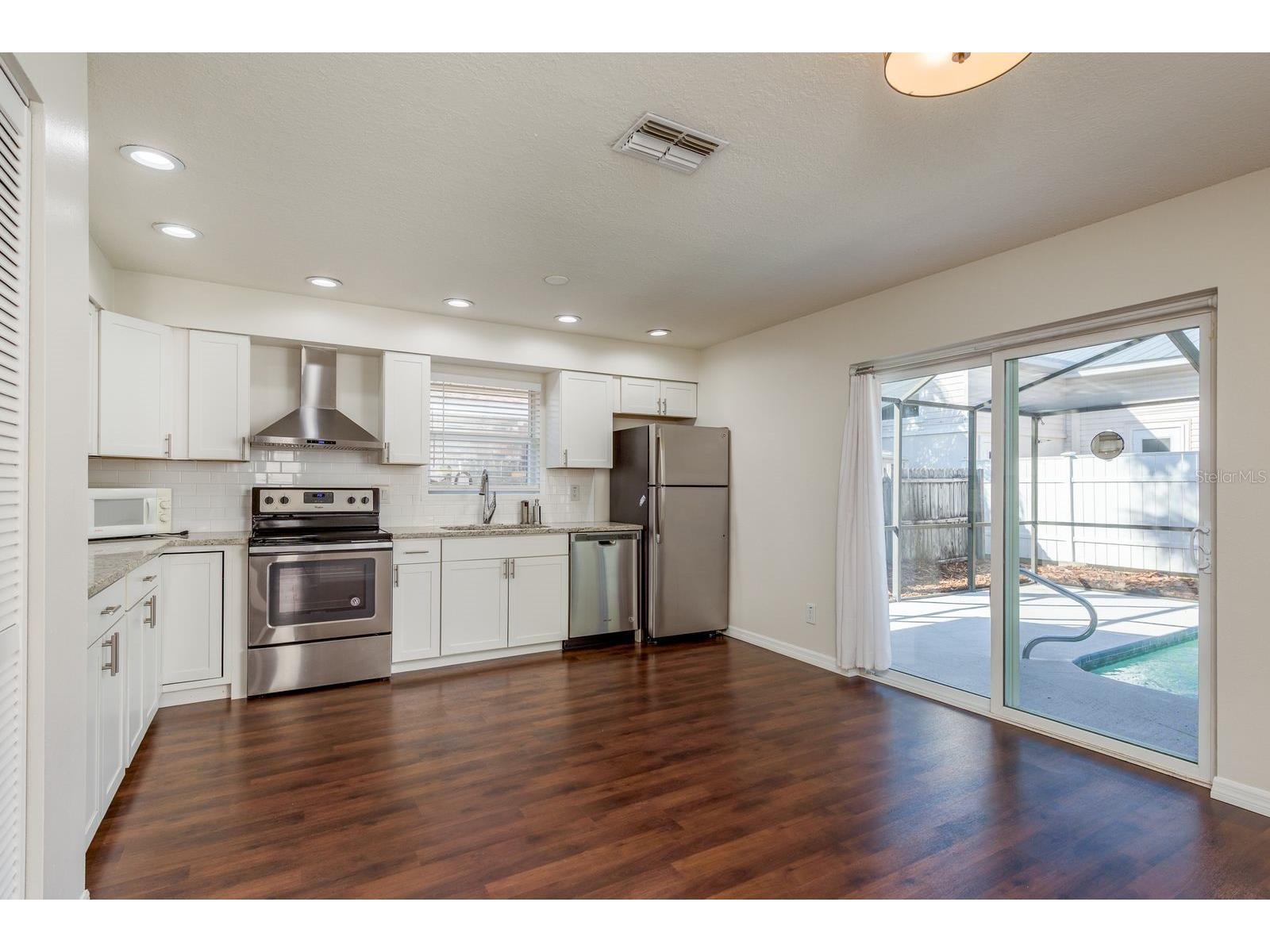 550 Ontario Avenue Crystal Beach FL 34681 TB8475182 image8