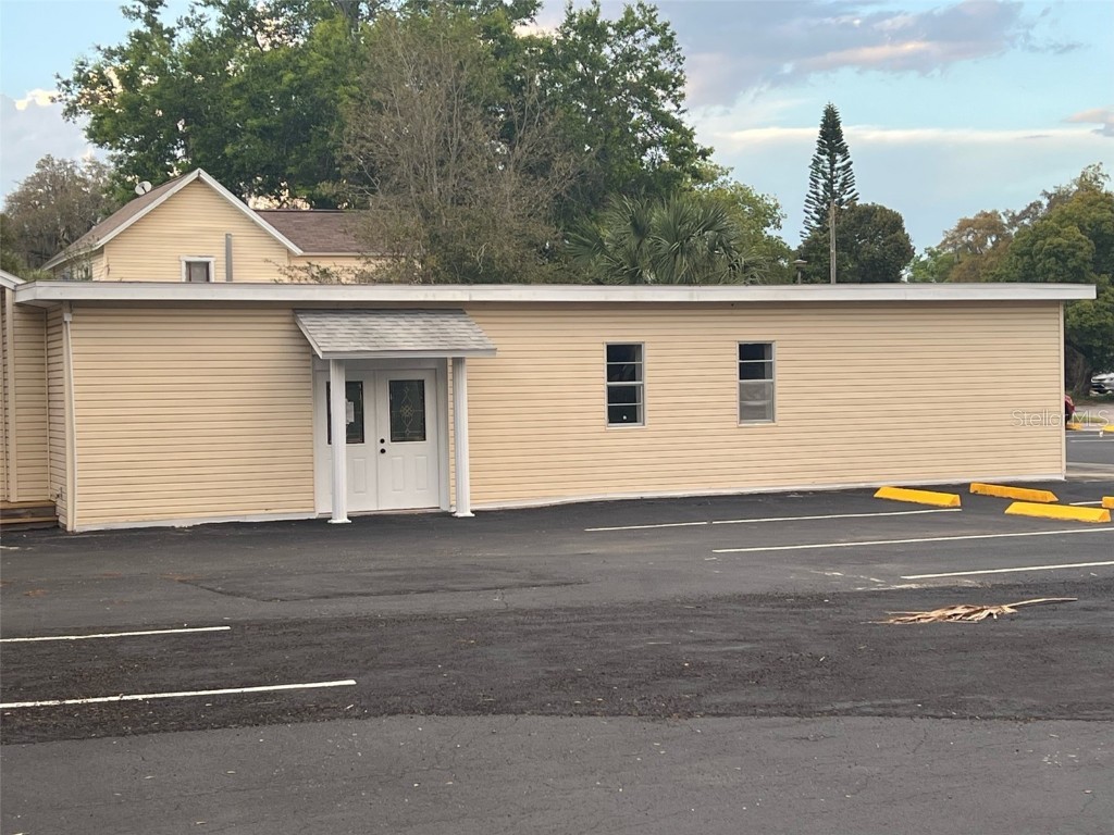 550 S Highland Street Mount Dora FL 32757 O6094060 image1