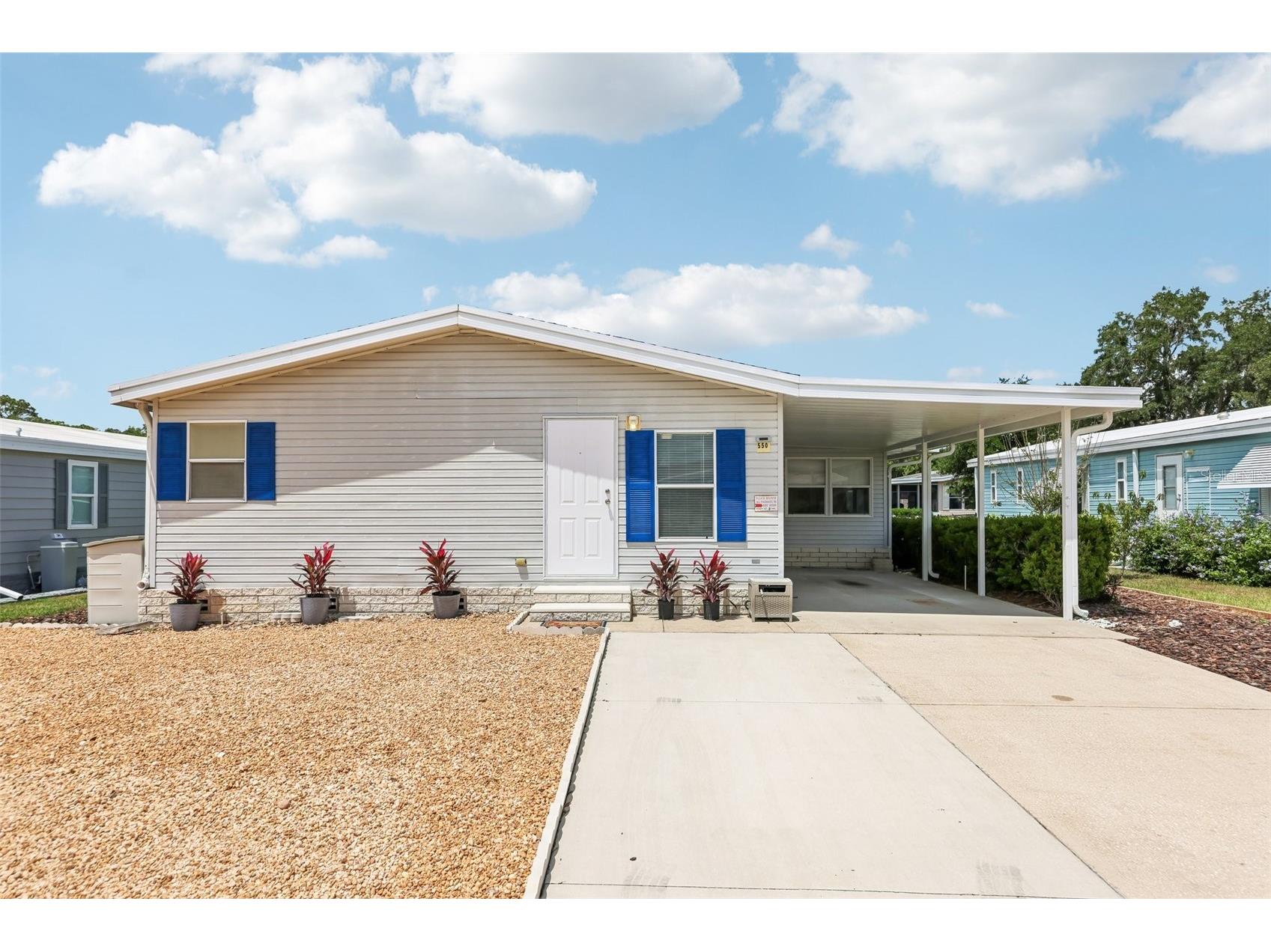 550 Saint Johns Road Tavares FL 32778 - LAKE HARRIS CHAIN OF LAKES G5111544 image1