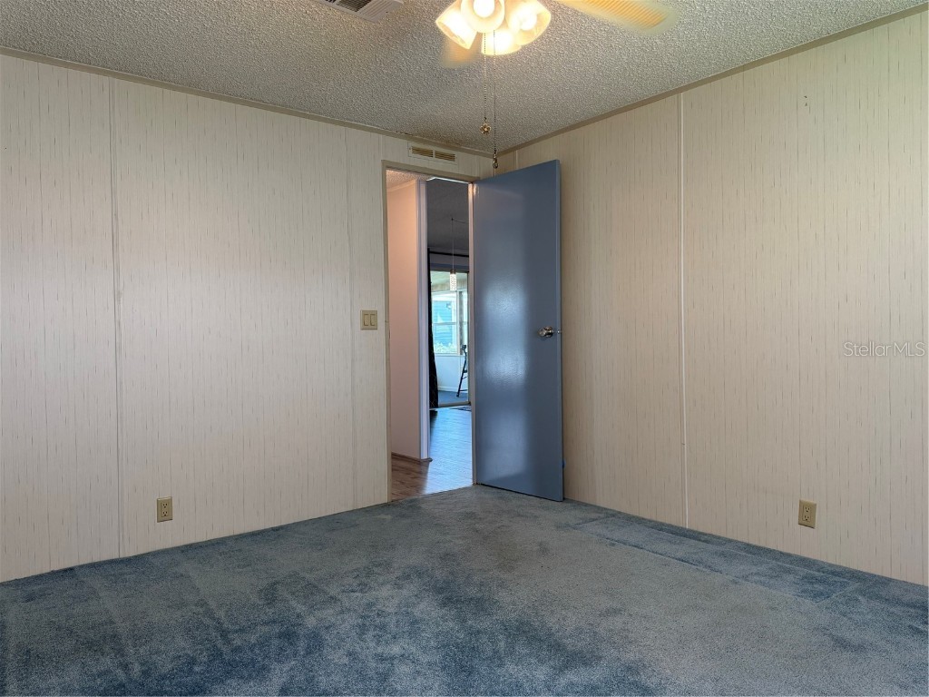 550 Saint Johns Road Tavares FL 32778 - LAKE HARRIS CHAIN OF LAKES O6219182 image21