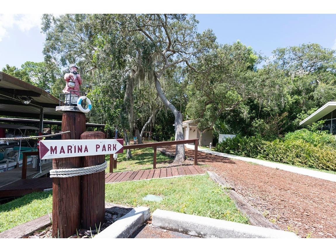 550 Saint Johns Road Tavares FL 32778 - LAKE HARRIS CHAIN OF LAKES O6219182 image41