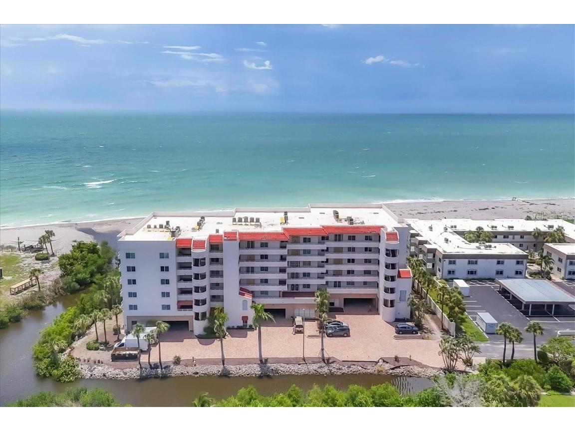 550 W Flamingo Drive #401 Venice FL 34285 A4659763 image1