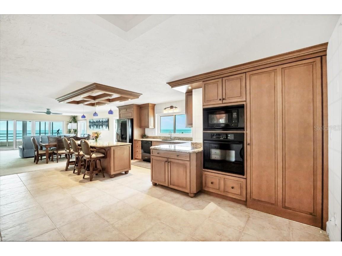 550 W Flamingo Drive #401 Venice FL 34285 A4659763 image3