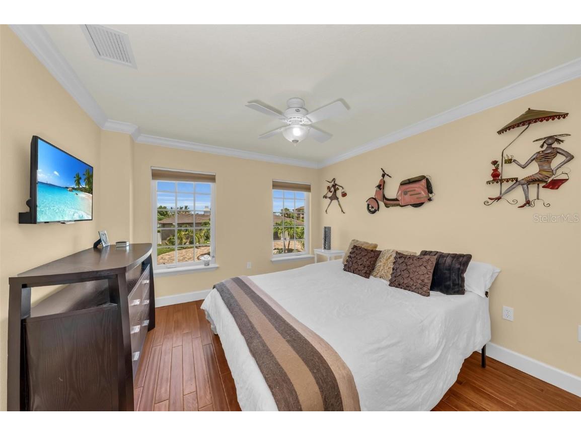 550 Yardarm Lane Longboat Key FL 34228 A4672604 image55