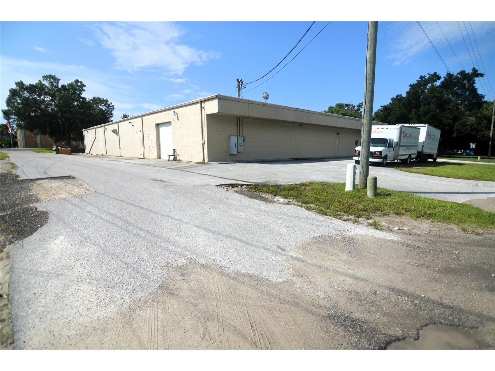 5500 6th Street Zephyrhills FL 33542 TB8481995 image36
