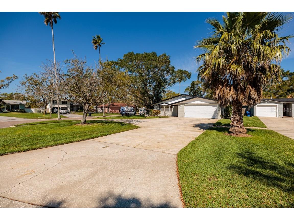 5500 Bayou Grande Boulevard NE Saint Petersburg FL 33703 A4638741 image1