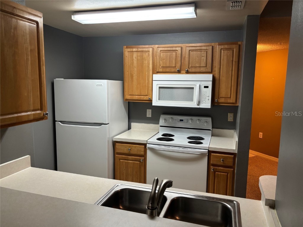 5500 Bentgrass Drive #6-110 Sarasota FL 34235 A4662465 image6