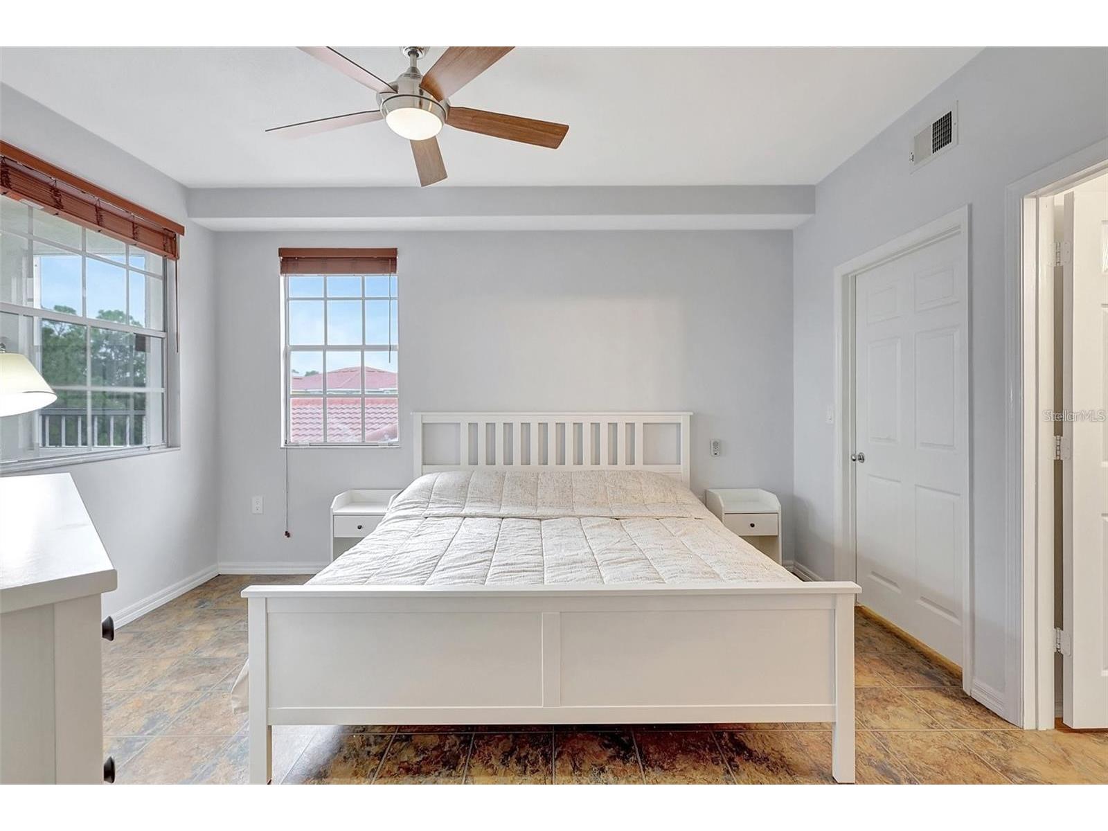 5500 Bentgrass Drive #6-301 Sarasota FL 34235 A4676646 image13