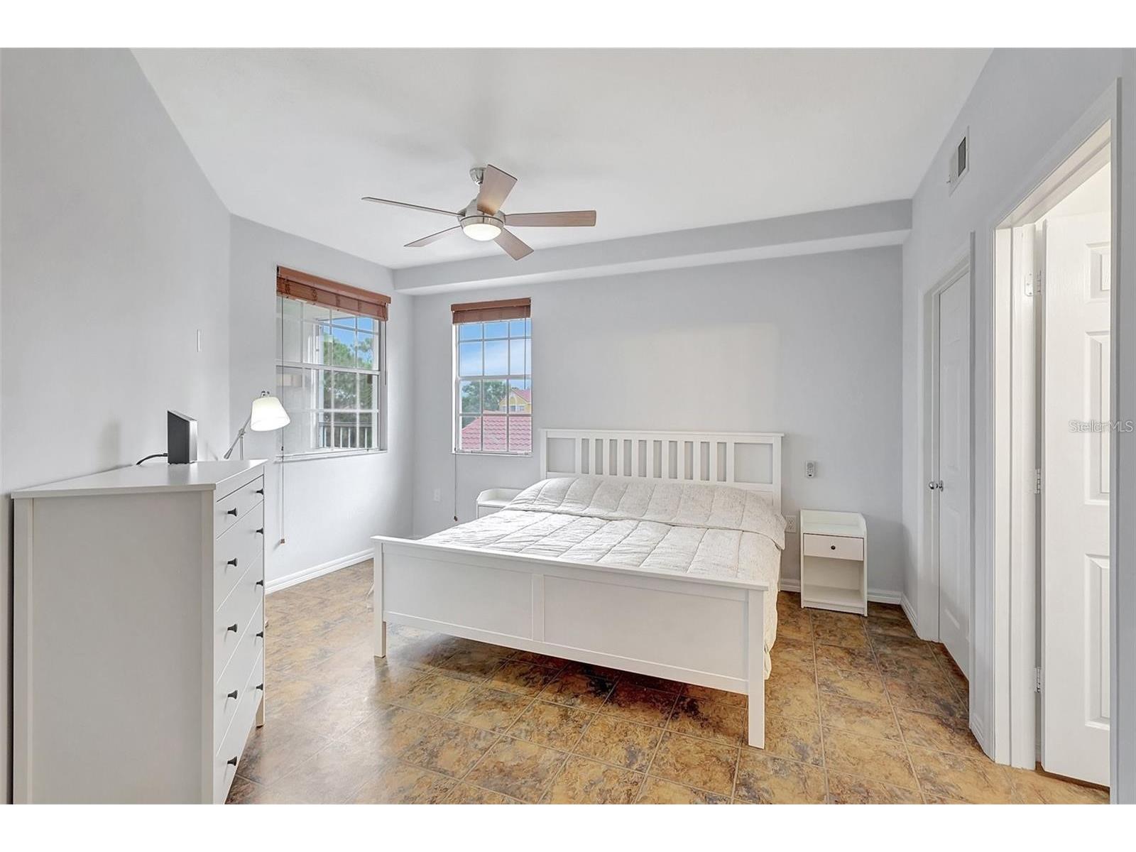5500 Bentgrass Drive #6-301 Sarasota FL 34235 A4676646 image14