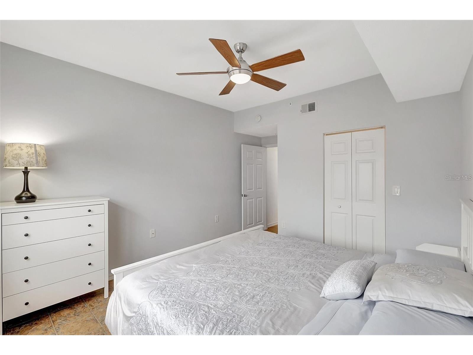 5500 Bentgrass Drive #6-301 Sarasota FL 34235 A4676646 image19
