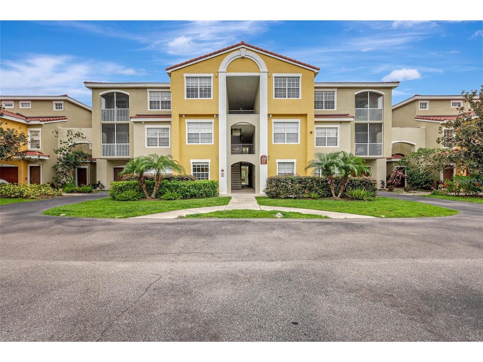 5500 Bentgrass Drive #6-301 Sarasota FL 34235 A4676646 image2