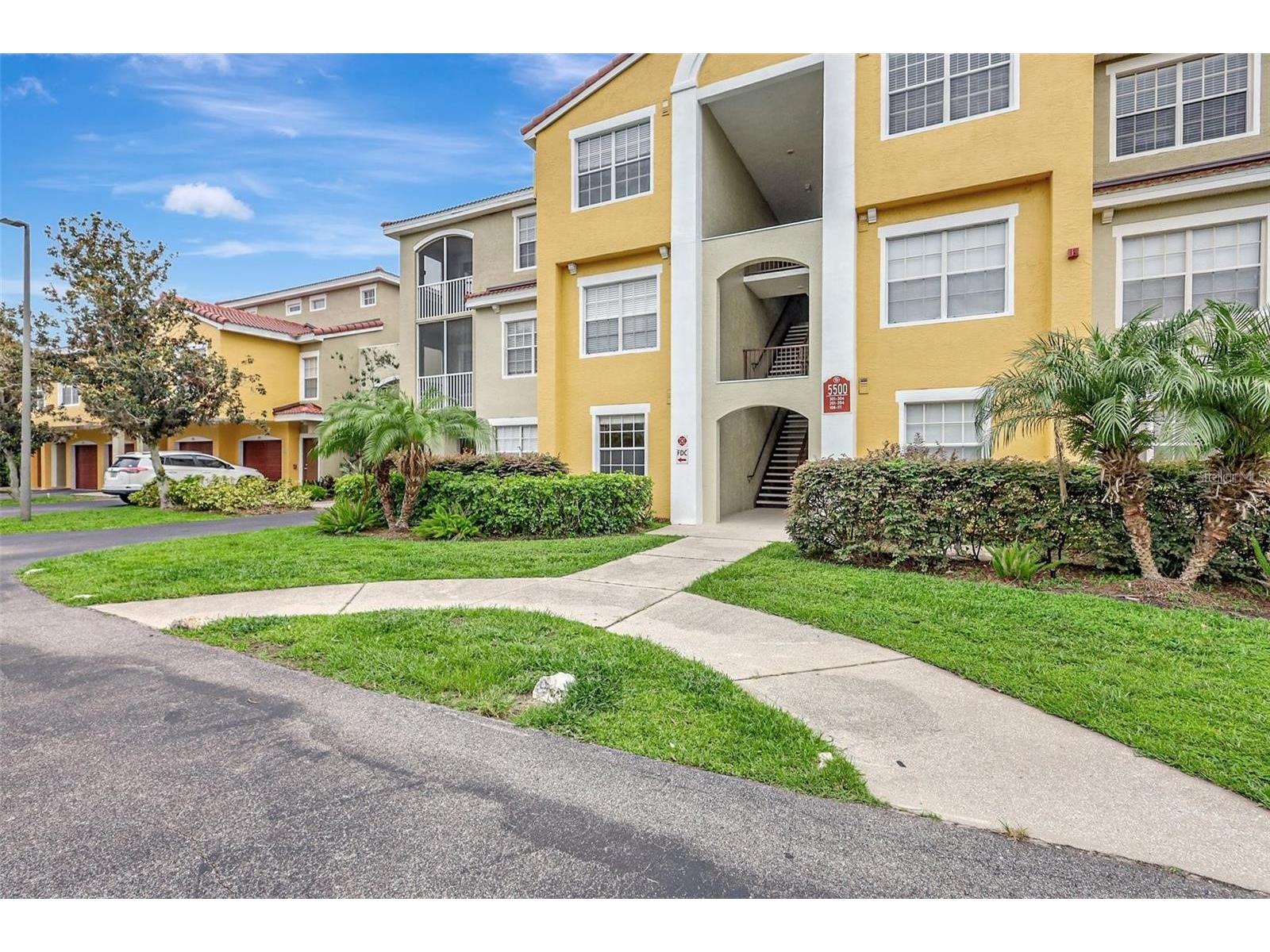 5500 Bentgrass Drive #6-301 Sarasota FL 34235 A4676646 image3